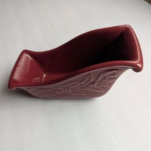 Longaberger Paprika Christmas Sleigh Holly Berry